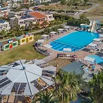 Rezort Kipriotis Village 4*