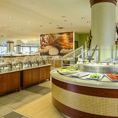 Kipriotis Village 4* プサリビ