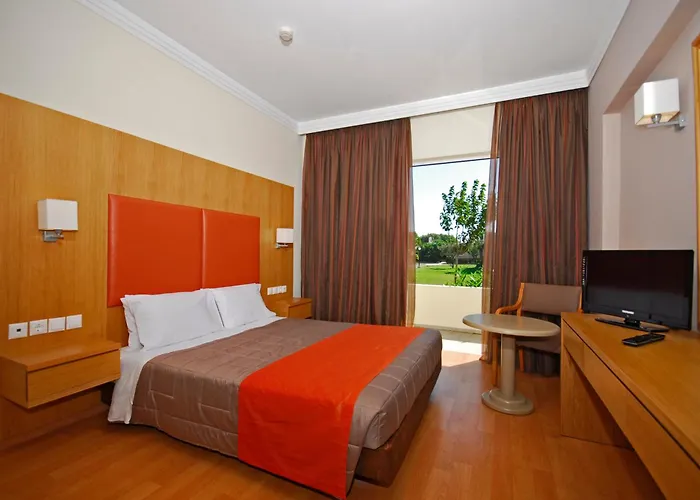 Resort Kipriotis Village