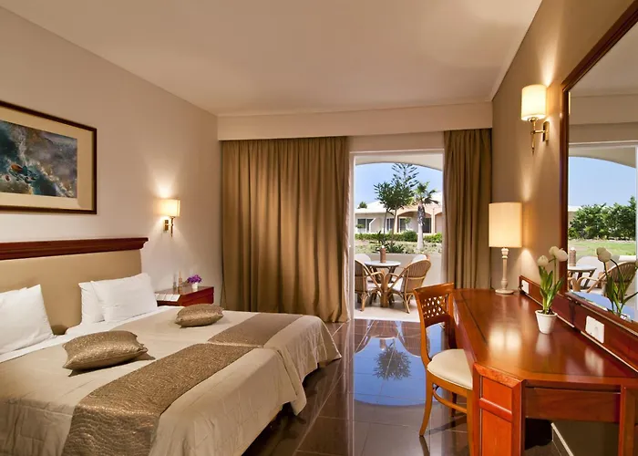 Kipriotis Village Resort 4*