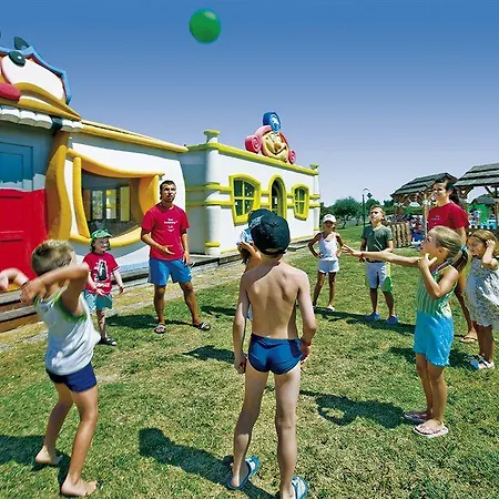 אתר נופש Kipriotis Village פסאלידי