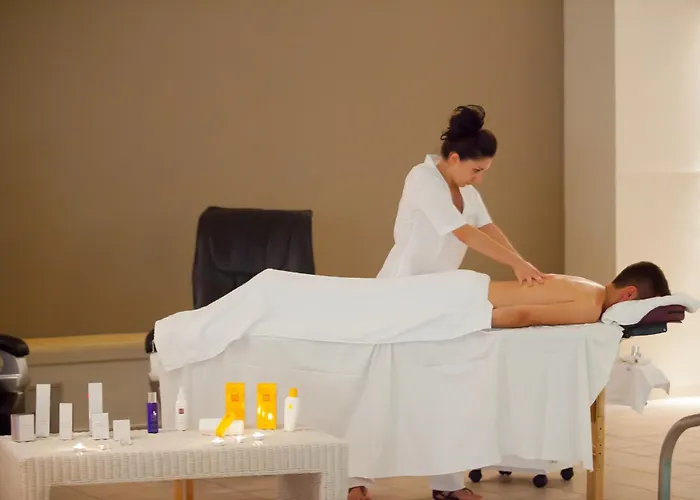 Resort Kipriotis Village 4*